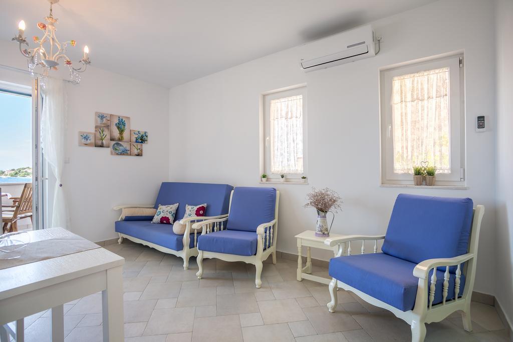 Apartments Oleandar Rogoznica  Pokój zdjęcie